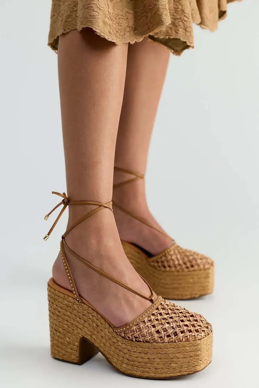 Vicenza Melissa Woven Platform Sandals in Boho Beige